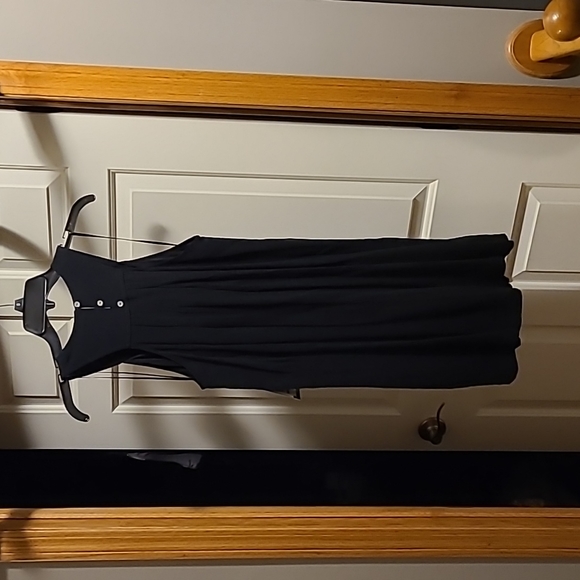 Little Black Dress - Picture 2 of 4